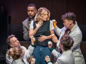 next to normal casi normales